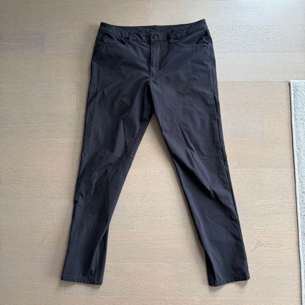 Lululemon ABC Skinny 34 X 34 Black
